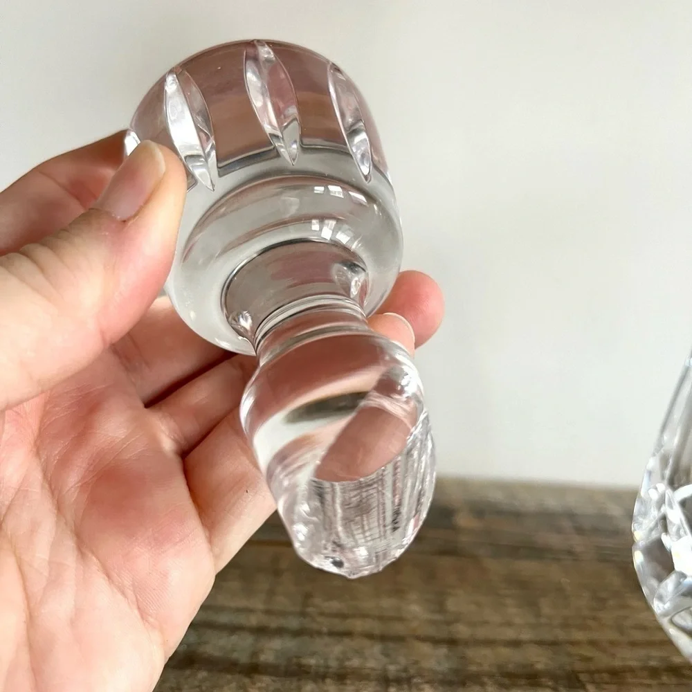 Fine crystal glass decanter by Atlantis Crystal